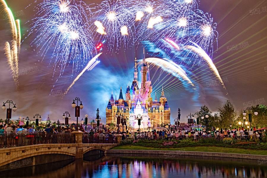 山投滨江城尚城项目现场